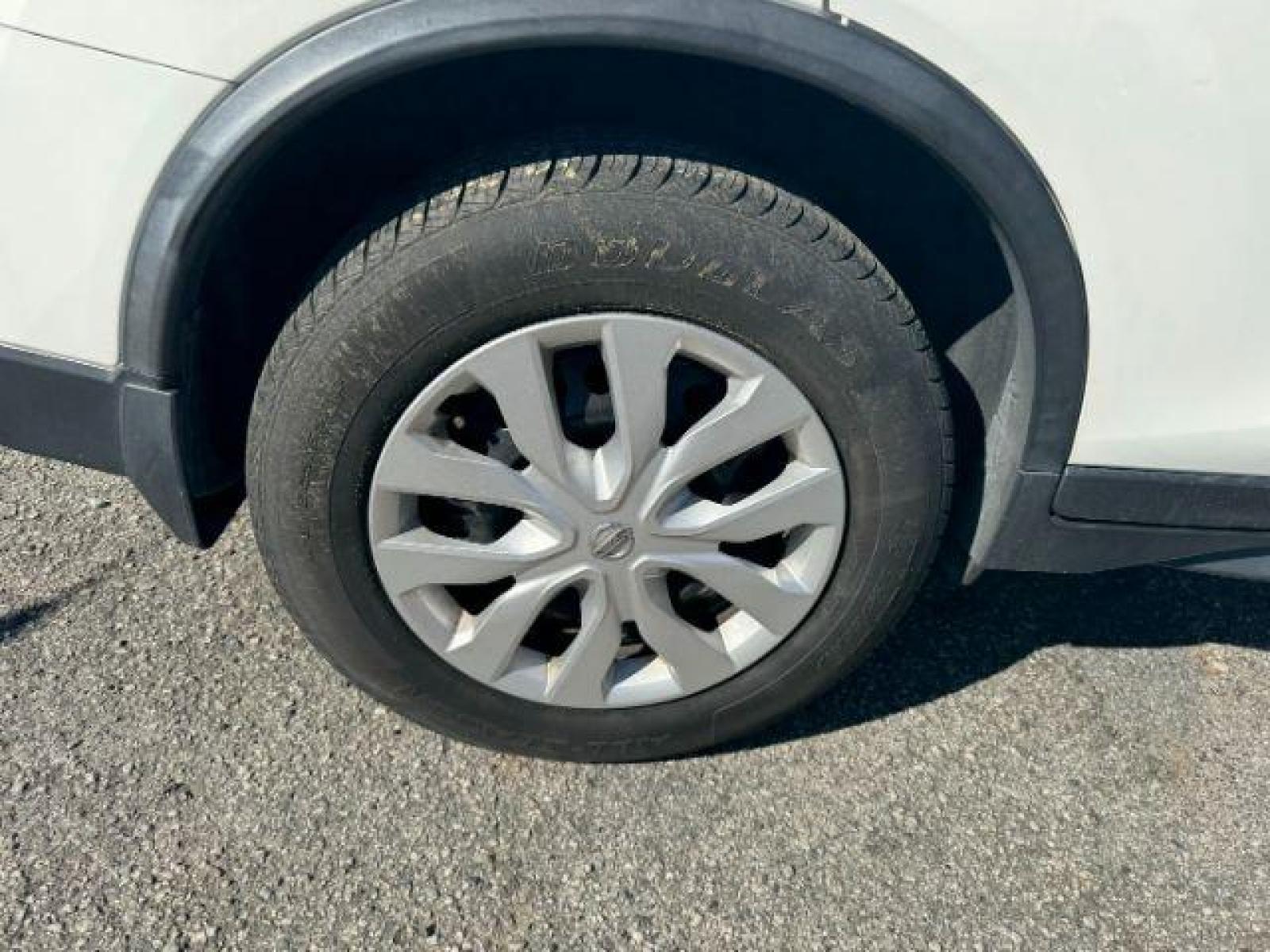 2011 Black /Black Cloth Interior Nissan Rogue SV FWD (JN8AS5MT0BW) with an 2.5L L4 DOHC 16V engine, Continuously Variabl transmission, located at 1806 Veterans Memorial Hwy SW, Austell, GA, 30168, (770) 944-9558, 33.817959, -84.606987 - Photo #21