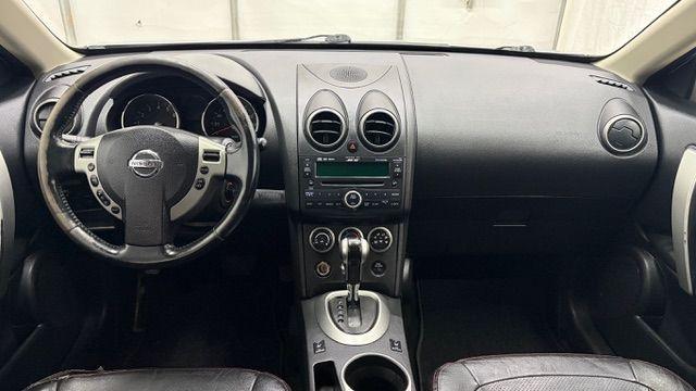 2010 Silver Nissan Rogue S AWD (JN8AS5MV4AW) with an 2.5L L4 DOHC 16V engine, Continuously Variabl transmission, located at 1806 Veterans Memorial Hwy SW, Austell, GA, 30168, (770) 944-9558, 33.817959, -84.606987 - Photo#15