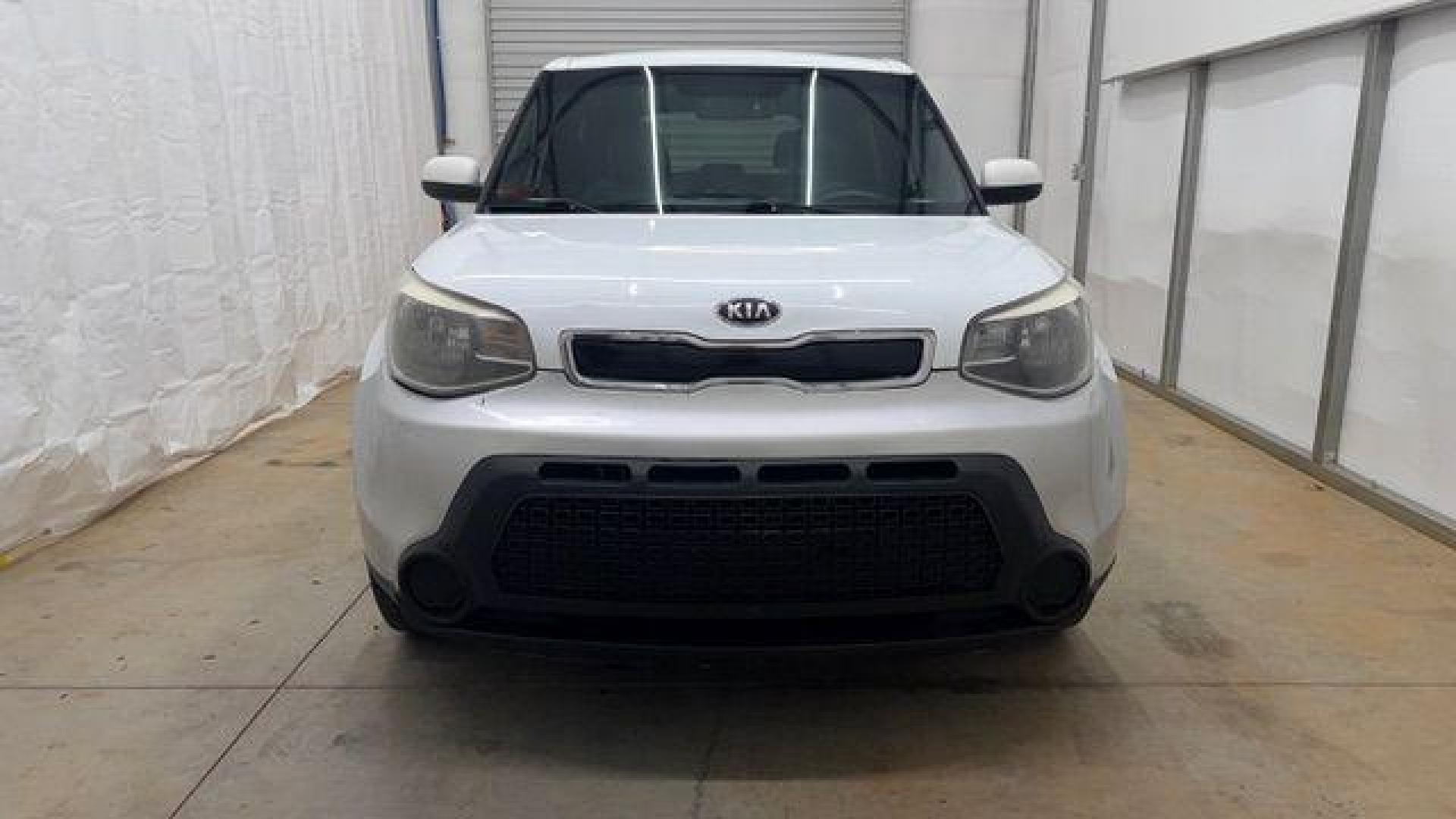 2016 White Kia Soul + (KNDJP3A58G7) with an 2.0L L4 DOHC 16V engine, 6-Speed Automatic transmission, located at 1806 Veterans Memorial Hwy SW, Austell, GA, 30168, (770) 944-9558, 33.817959, -84.606987 - Photo#9