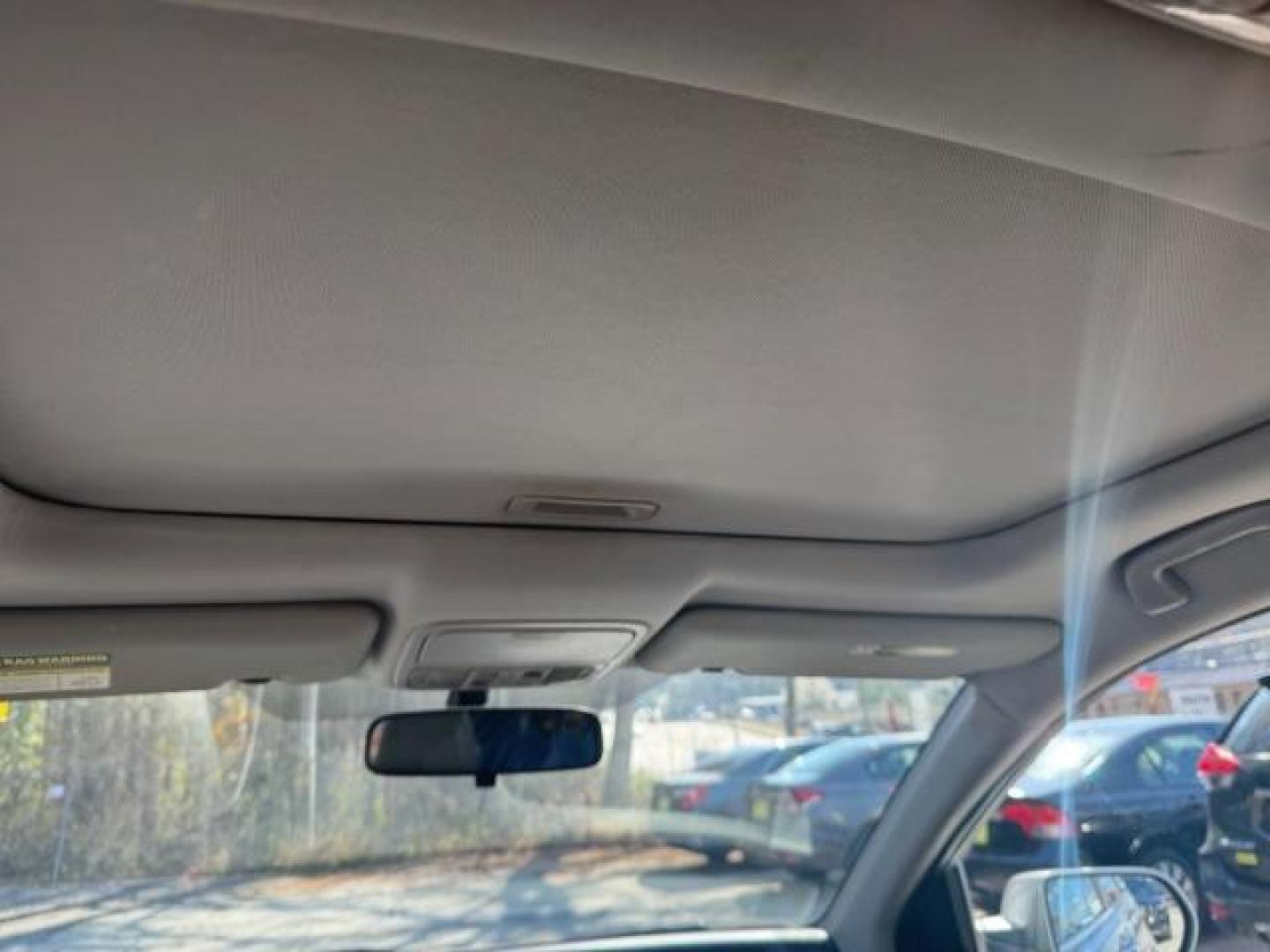 2009 Silver Honda CR-V EX-L 2WD 5-Speed AT (5J6RE38749L) with an 2.4L L4 DOHC 16V engine, 5-Speed Automatic transmission, located at 1806 Veterans Memorial Hwy SW, Austell, GA, 30168, (770) 944-9558, 33.817959, -84.606987 - Photo#11