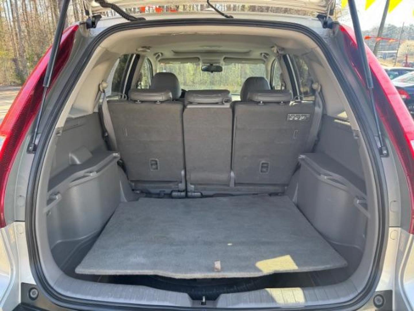 2009 Silver Honda CR-V EX-L 2WD 5-Speed AT (5J6RE38749L) with an 2.4L L4 DOHC 16V engine, 5-Speed Automatic transmission, located at 1806 Veterans Memorial Hwy SW, Austell, GA, 30168, (770) 944-9558, 33.817959, -84.606987 - Photo#16