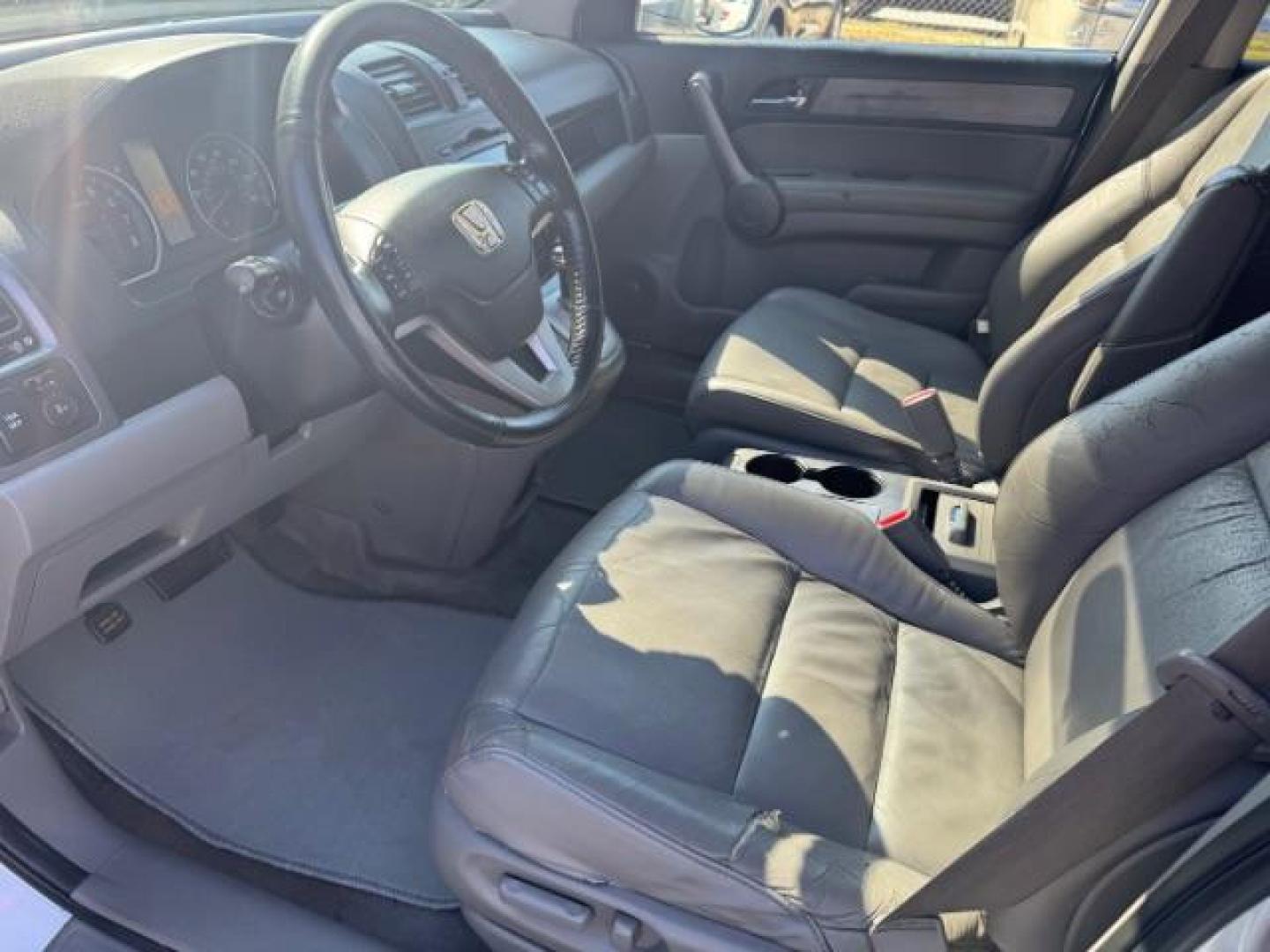 2009 Silver Honda CR-V EX-L 2WD 5-Speed AT (5J6RE38749L) with an 2.4L L4 DOHC 16V engine, 5-Speed Automatic transmission, located at 1806 Veterans Memorial Hwy SW, Austell, GA, 30168, (770) 944-9558, 33.817959, -84.606987 - Photo#5