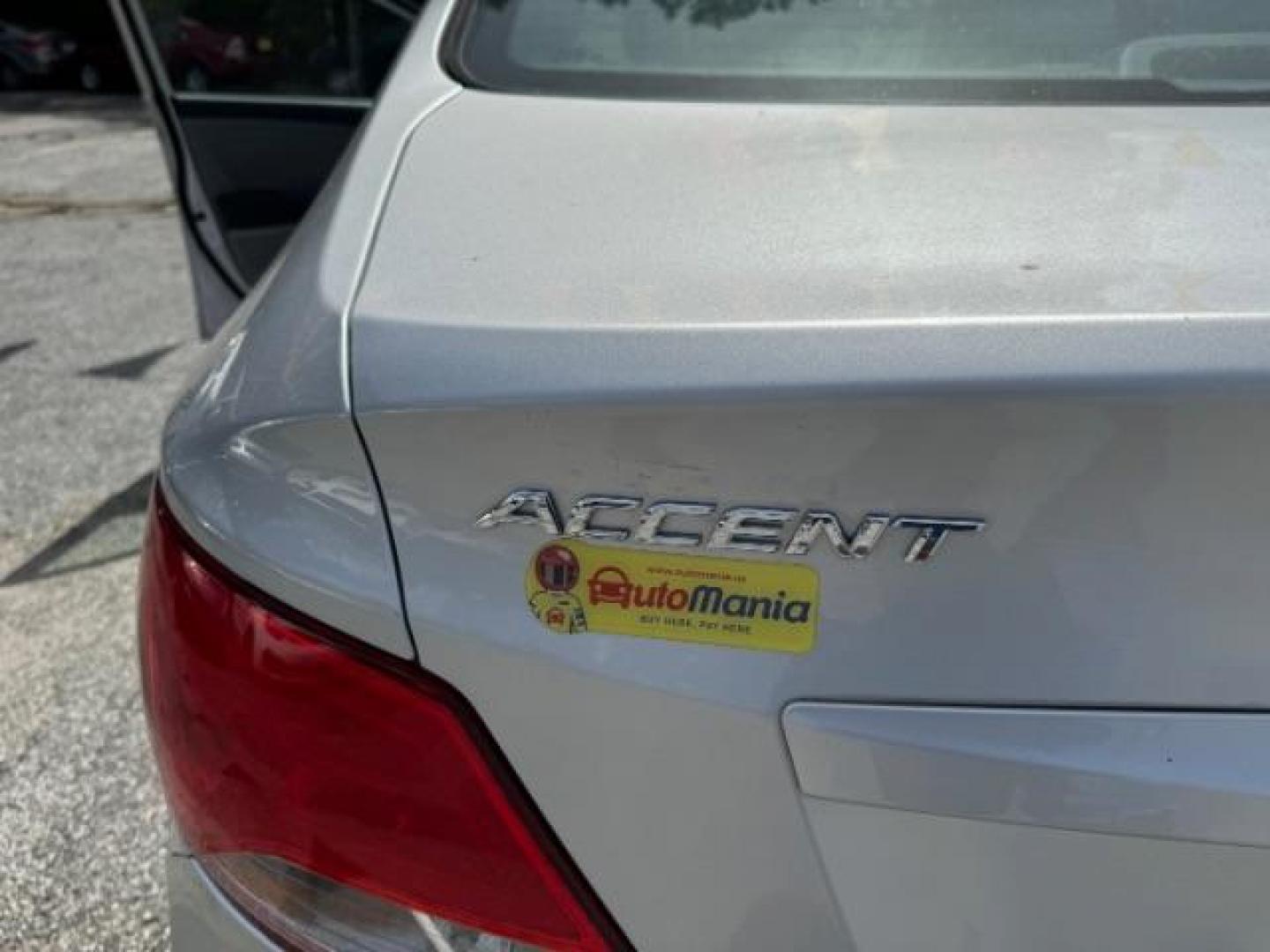 2017 Gray Hyundai Accent SE 4-Door 6A (KMHCT4AE4HU) with an 1.6L L4 DOHC 16V engine, 6-Speed Automatic transmission, located at 1806 Veterans Memorial Hwy SW, Austell, GA, 30168, (770) 944-9558, 33.817959, -84.606987 - Photo#15