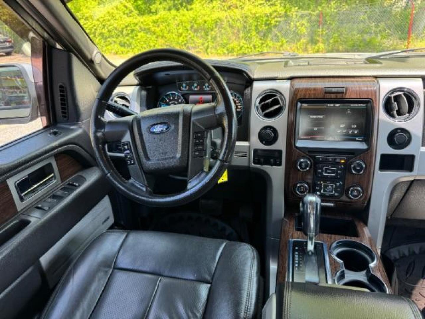 2014 Silver Ford F-150 LARIAT (1FTFW1CT0EK) with an 3.5L V6 TURBO engine, 6-Speed Automatic transmission, located at 1806 Veterans Memorial Hwy SW, Austell, GA, 30168, (770) 944-9558, 33.817959, -84.606987 - Photo#13