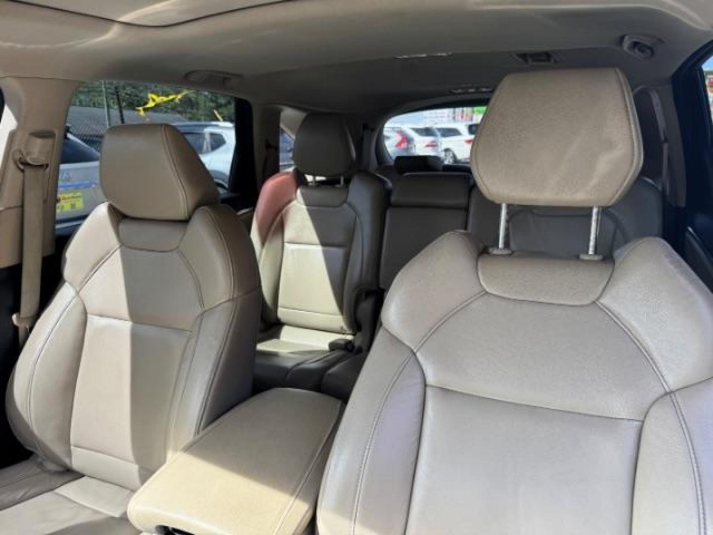 2014 White Acura MDX 6-Spd AT (5FRYD3H22EB) with an 3.5L V6 SOHC 24V engine, 6-Speed Automatic transmission, located at 1806 Veterans Memorial Hwy SW, Austell, GA, 30168, (770) 944-9558, 33.817959, -84.606987 - Photo#10