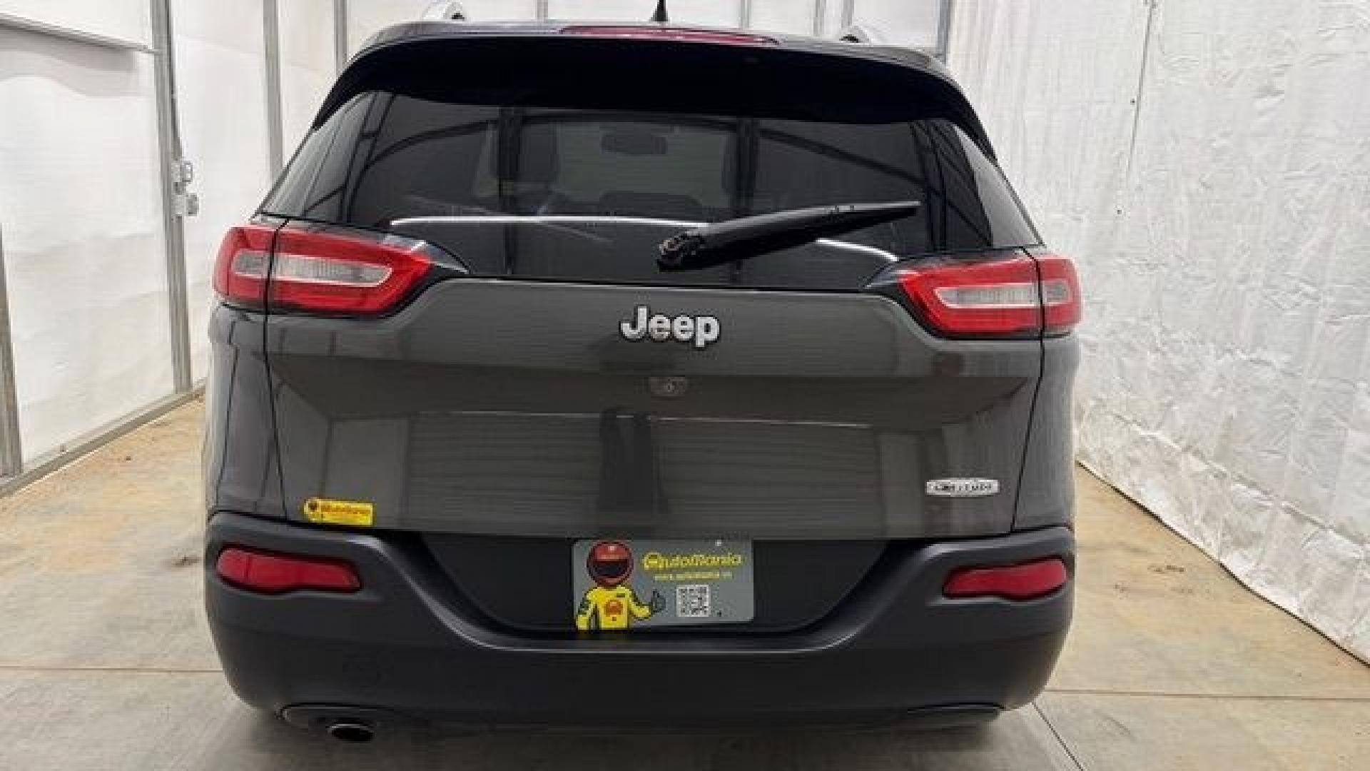 2014 Gray Jeep Cherokee Latitude FWD (1C4PJLCB4EW) with an 2.4L L4 DOHC 16V engine, 9-Speed Automatic transmission, located at 1806 Veterans Memorial Hwy SW, Austell, GA, 30168, (770) 944-9558, 33.817959, -84.606987- Photo#23