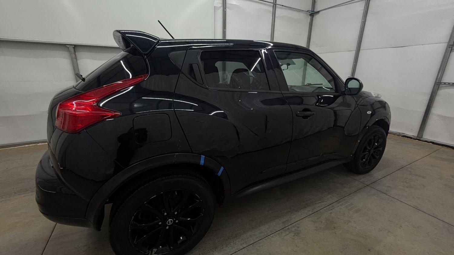 2014 Nissan Juke S FWD (JN8AF5MR5ET) with an 1.6L L4 DOHC 16V TURBO engine, Continuously Variable Transmission transmission, located at 1806 Veterans Memorial Hwy SW, Austell, GA, 30168, (770) 944-9558, 33.817959, -84.606987 - Photo#5
