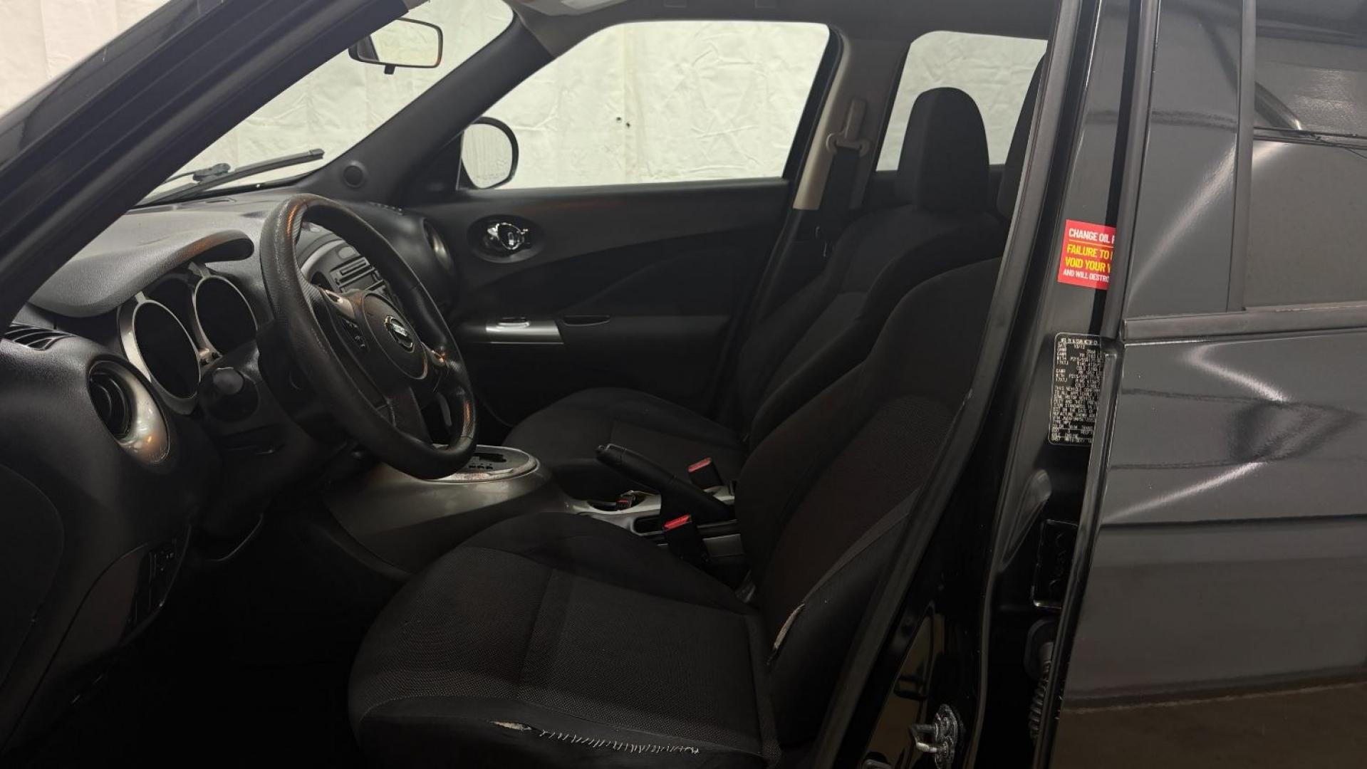 2014 Nissan Juke S FWD (JN8AF5MR5ET) with an 1.6L L4 DOHC 16V TURBO engine, Continuously Variable Transmission transmission, located at 1806 Veterans Memorial Hwy SW, Austell, GA, 30168, (770) 944-9558, 33.817959, -84.606987 - Photo#10
