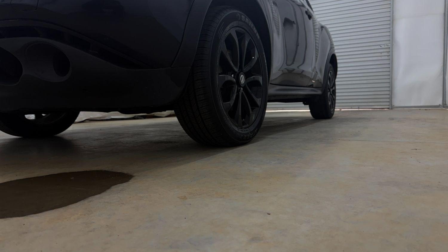 2014 Nissan Juke S FWD (JN8AF5MR5ET) with an 1.6L L4 DOHC 16V TURBO engine, Continuously Variable Transmission transmission, located at 1806 Veterans Memorial Hwy SW, Austell, GA, 30168, (770) 944-9558, 33.817959, -84.606987 - Photo#19