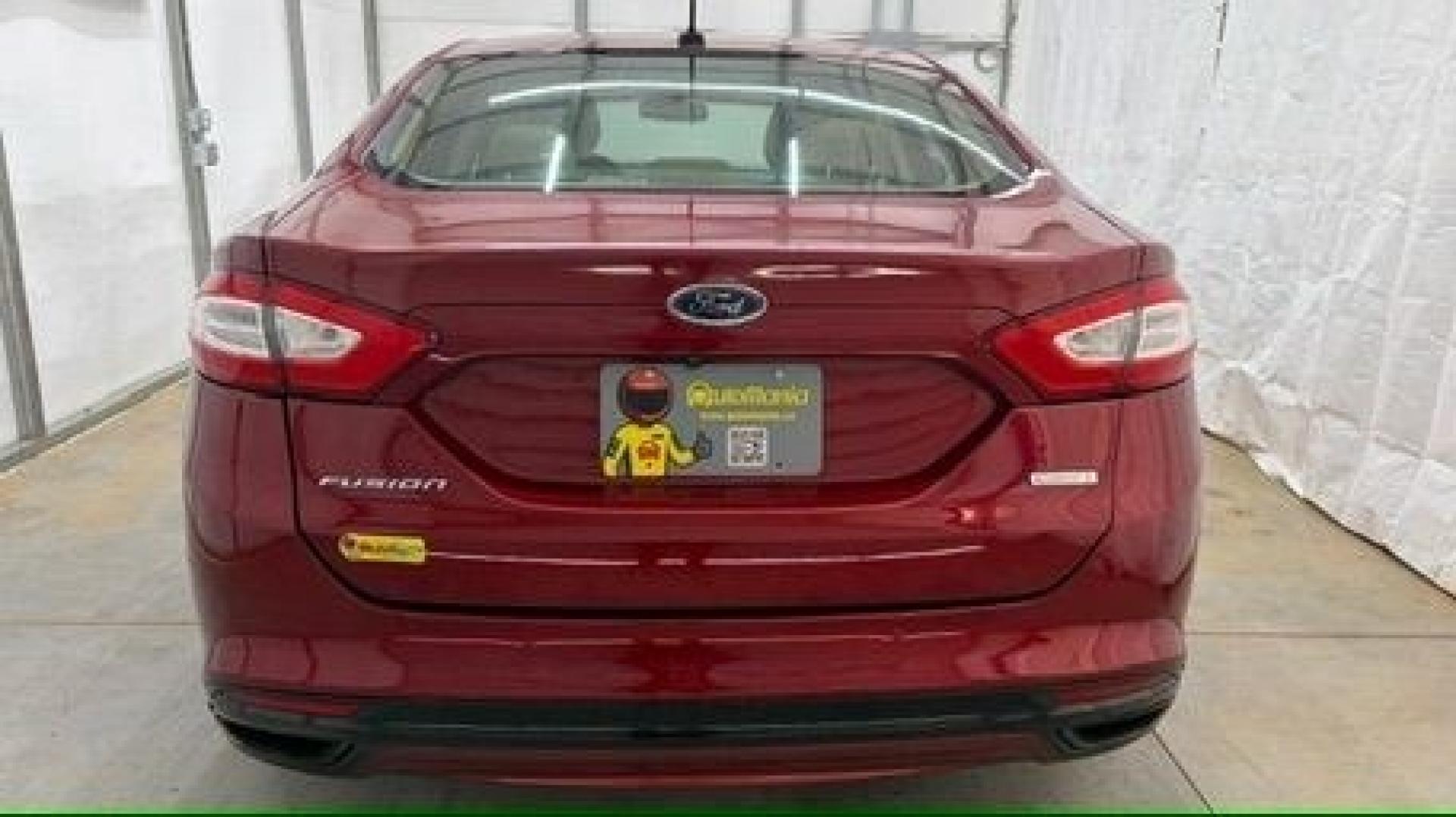 2013 Red Ford Fusion SE (3FA6P0H95DR) with an 2.0L L4 DOHC 16V engine, located at 1806 Veterans Memorial Hwy SW, Austell, GA, 30168, (770) 944-9558, 33.817959, -84.606987- Photo#4