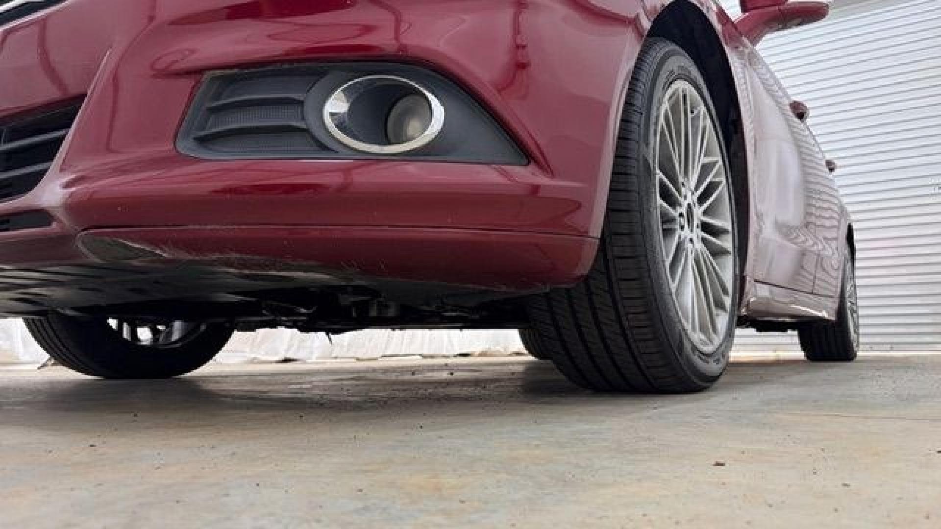 2013 Red Ford Fusion SE (3FA6P0H95DR) with an 2.0L L4 DOHC 16V engine, located at 1806 Veterans Memorial Hwy SW, Austell, GA, 30168, (770) 944-9558, 33.817959, -84.606987- Photo#19