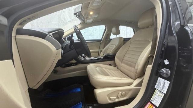 2013 Black Ford Fusion SE (3FA6P0HR9DR) with an 1.6L L4 DOHC 16V engine, located at 1806 Veterans Memorial Hwy SW, Austell, GA, 30168, (770) 944-9558, 33.817959, -84.606987 - Photo#9