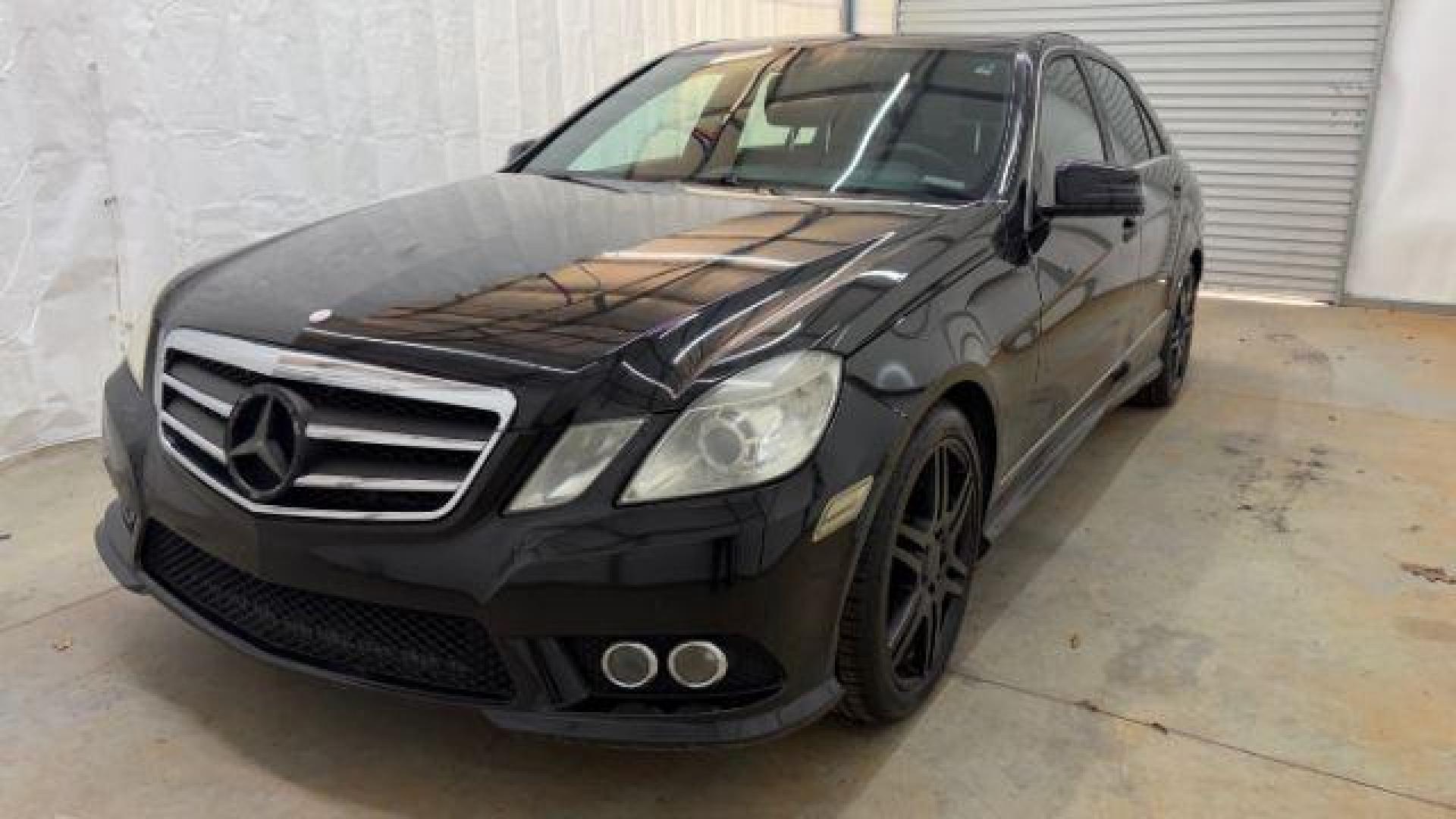 2010 Black Mercedes-Benz E-Class E350 Sedan (WDDHF5GB2AA) with an 3.5L V6 DOHC 24V engine, 7-Speed Automatic transmission, located at 1806 Veterans Memorial Hwy SW, Austell, GA, 30168, (770) 944-9558, 33.817959, -84.606987 - Photo#0