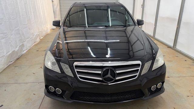 2010 Black Mercedes-Benz E-Class E350 Sedan (WDDHF5GB2AA) with an 3.5L V6 DOHC 24V engine, 7-Speed Automatic transmission, located at 1806 Veterans Memorial Hwy SW, Austell, GA, 30168, (770) 944-9558, 33.817959, -84.606987 - Photo#9