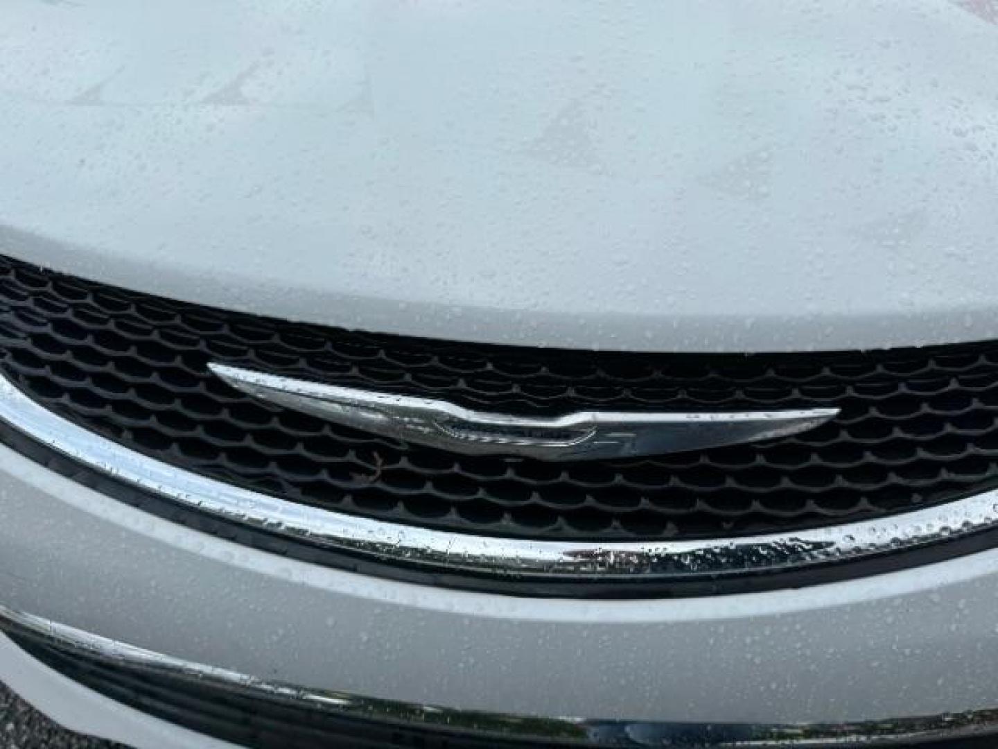 2015 White Chrysler 200 Limited (1C3CCCAB4FN) with an 2.4L L4 DOHC 16V engine, 9-Speed Automatic transmission, located at 1806 Veterans Memorial Hwy SW, Austell, GA, 30168, (770) 944-9558, 33.817959, -84.606987 - Photo#14