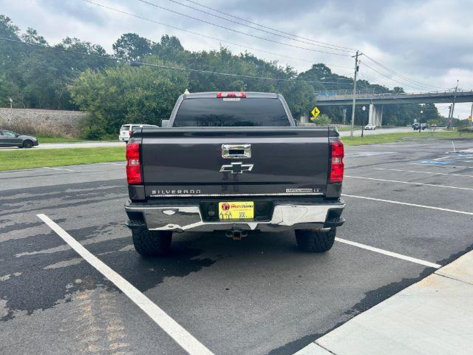 2015 Gray Chevrolet Silverado 1500 LT Crew Cab 2WD (3GCPCREC4FG) with an 5.3L V8 OHV 16V engine, 6-Speed Automatic transmission, located at 1806 Veterans Memorial Hwy SW, Austell, GA, 30168, (770) 944-9558, 33.817959, -84.606987 - Photo #8