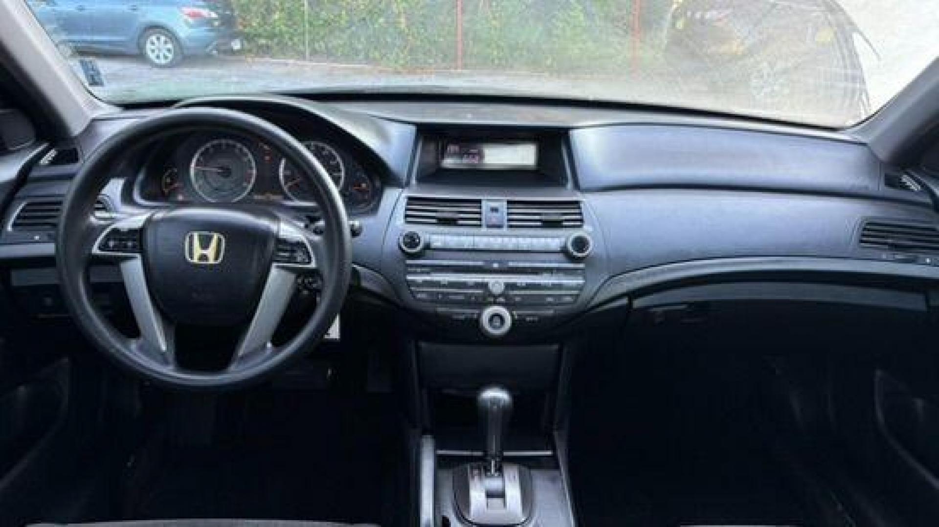 2010 Gray Honda Accord LX Sedan AT (1HGCP2F34AA) with an 2.4L L4 DOHC 16V engine, 5-Speed Automatic transmission, located at 1806 Veterans Memorial Hwy SW, Austell, GA, 30168, (770) 944-9558, 33.817959, -84.606987 - Photo#7