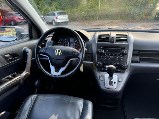 2008 Silver Honda CR-V EX-L 2WD AT (JHLRE38788C) with an 2.4L L4 DOHC 16V engine, 5-Speed Automatic transmission, located at 1806 Veterans Memorial Hwy SW, Austell, GA, 30168, (770) 944-9558, 33.817959, -84.606987 - Photo#10
