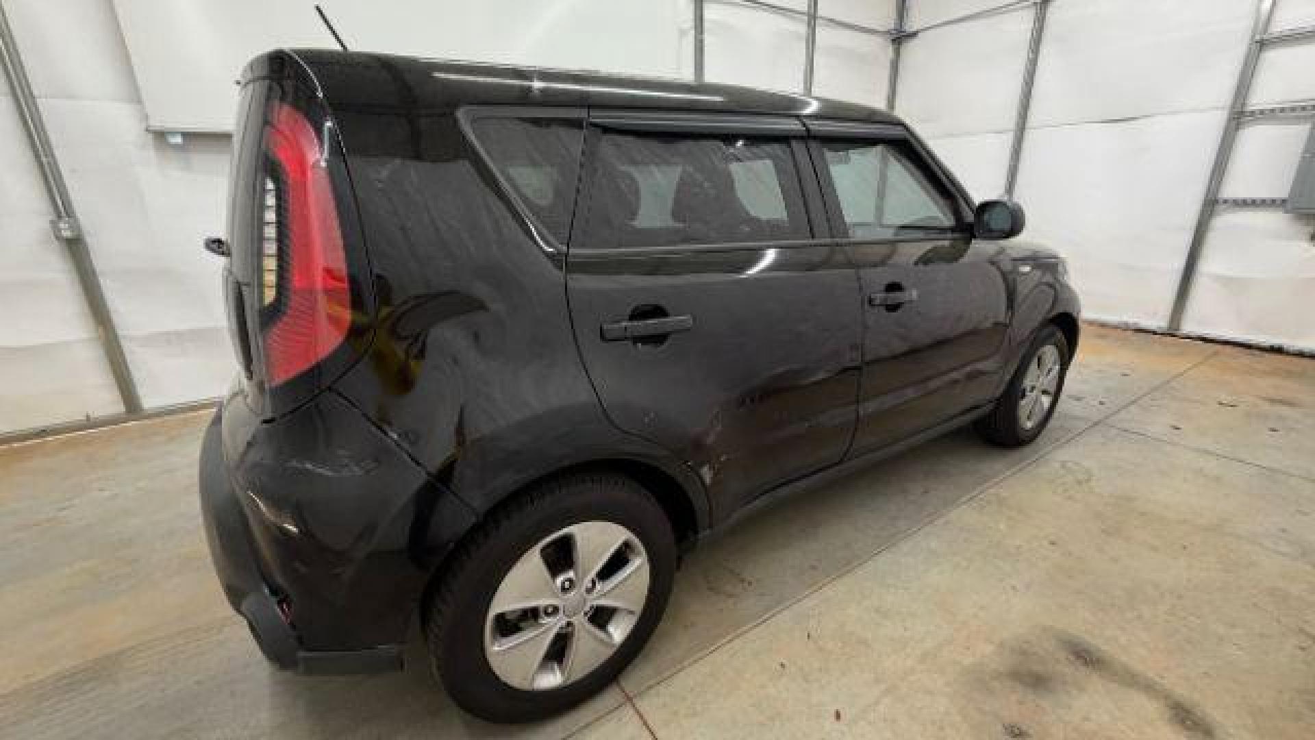 2014 BLACK /Black Kia Soul Base (KNDJN2A22E7) with an 1.6L L4 DOHC 16V engine, located at 1806 Veterans Memorial Hwy SW, Austell, GA, 30168, (770) 944-9558, 33.817959, -84.606987 - Photo#6