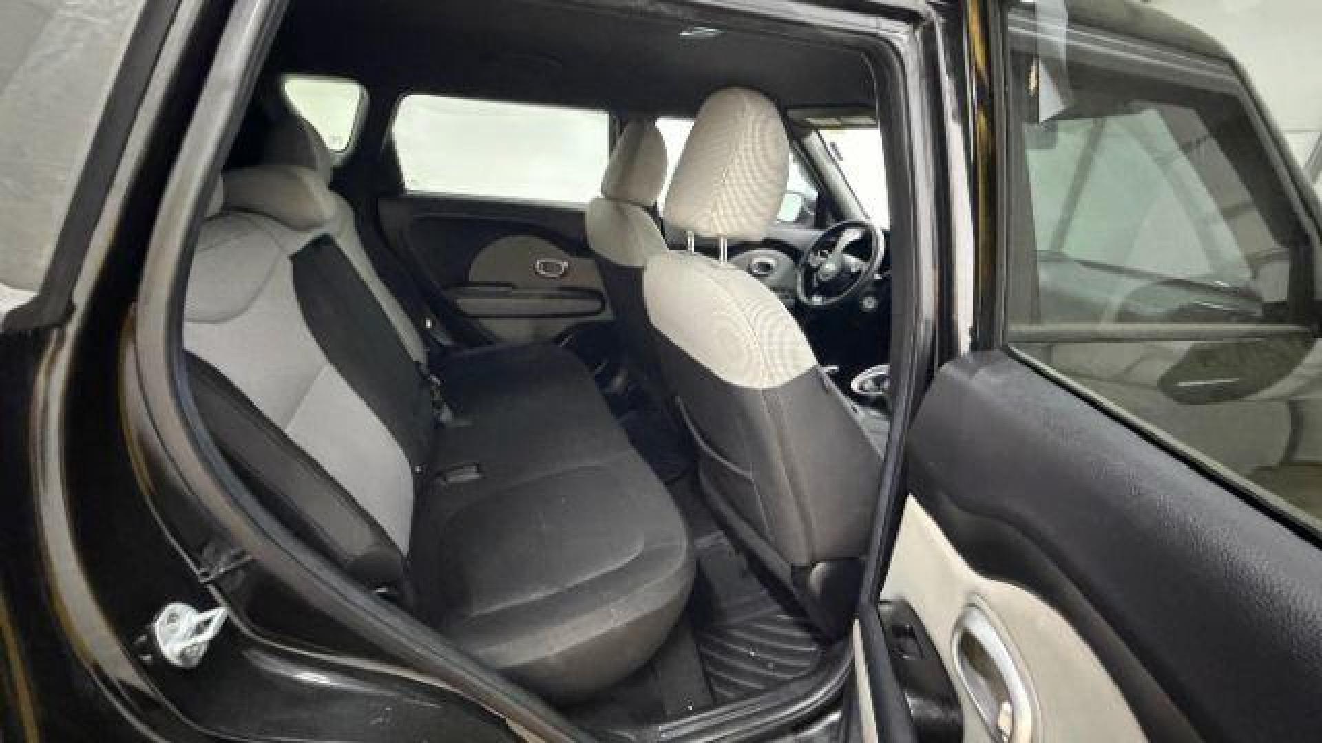 2014 BLACK /Black Kia Soul Base (KNDJN2A22E7) with an 1.6L L4 DOHC 16V engine, located at 1806 Veterans Memorial Hwy SW, Austell, GA, 30168, (770) 944-9558, 33.817959, -84.606987 - Photo#16