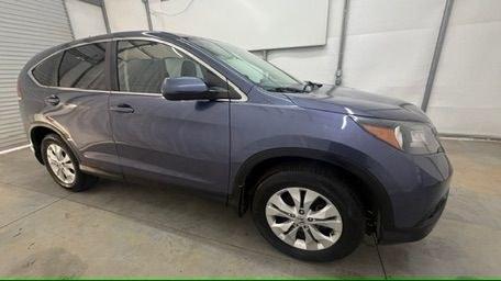 2012 Blue Honda CR-V EX 2WD 5-Speed AT (3CZRM3H55CG) with an 2.4L L4 DOHC 16V engine, 5-Speed Automatic transmission, located at 1806 Veterans Memorial Hwy SW, Austell, GA, 30168, (770) 944-9558, 33.817959, -84.606987 - Why Choose Automania? At Automania, we make car buying easy and stress-free, with over 20 years serving Austell, GA and the surrounding communities. WE FINANCE GOOD AND NOT SO GOOD CREDIT, we work with all credit types, and every vehicle comes with a free vehicle history report so you know its backg- Photo#7