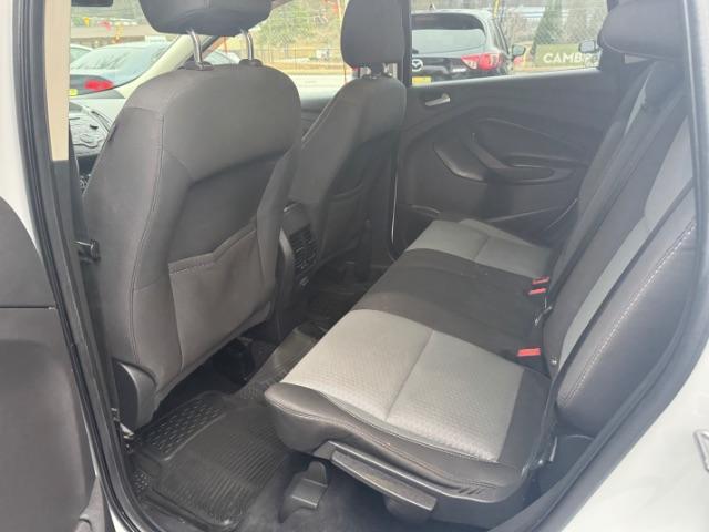 2017 White Ford Escape SE FWD (1FMCU0GD2HU) with an 1.5L L4 DOHC 16V engine, 6-Speed Automatic transmission, located at 1806 Veterans Memorial Hwy SW, Austell, GA, 30168, (770) 944-9558, 33.817959, -84.606987 - Photo#9