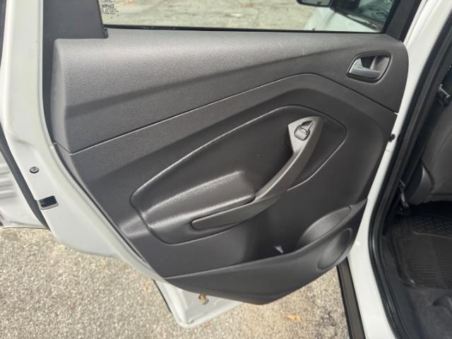 2017 White Ford Escape SE FWD (1FMCU0GD2HU) with an 1.5L L4 DOHC 16V engine, 6-Speed Automatic transmission, located at 1806 Veterans Memorial Hwy SW, Austell, GA, 30168, (770) 944-9558, 33.817959, -84.606987 - Photo#10