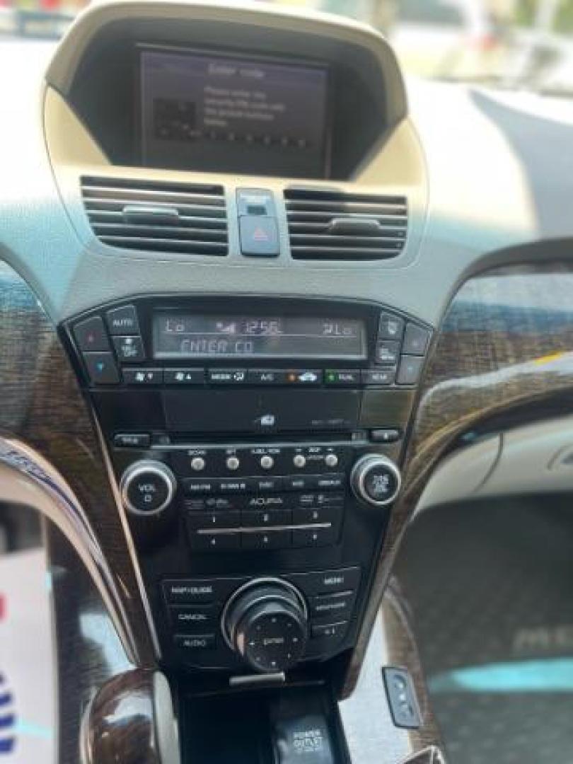 2011 White Acura MDX 6-Spd AT w/Tech Pack (2HNYD2H69BH) with an 3.7L V6 SOHC 24V engine, 6-Speed Automatic transmission, located at 1806 Veterans Memorial Hwy SW, Austell, GA, 30168, (770) 944-9558, 33.817959, -84.606987 - Photo#12