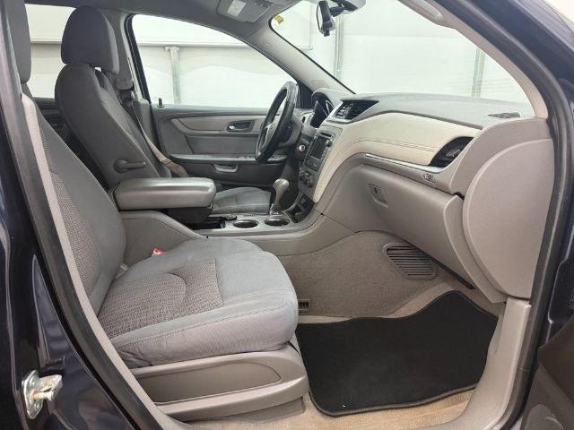 2015 Blue Chevrolet Traverse LS FWD w/PDC (1GNKRFEDXFJ) with an 3.6L V6 DOHC 24V engine, 6-Speed Automatic transmission, located at 1806 Veterans Memorial Hwy SW, Austell, GA, 30168, (770) 944-9558, 33.817959, -84.606987 - Photo#13