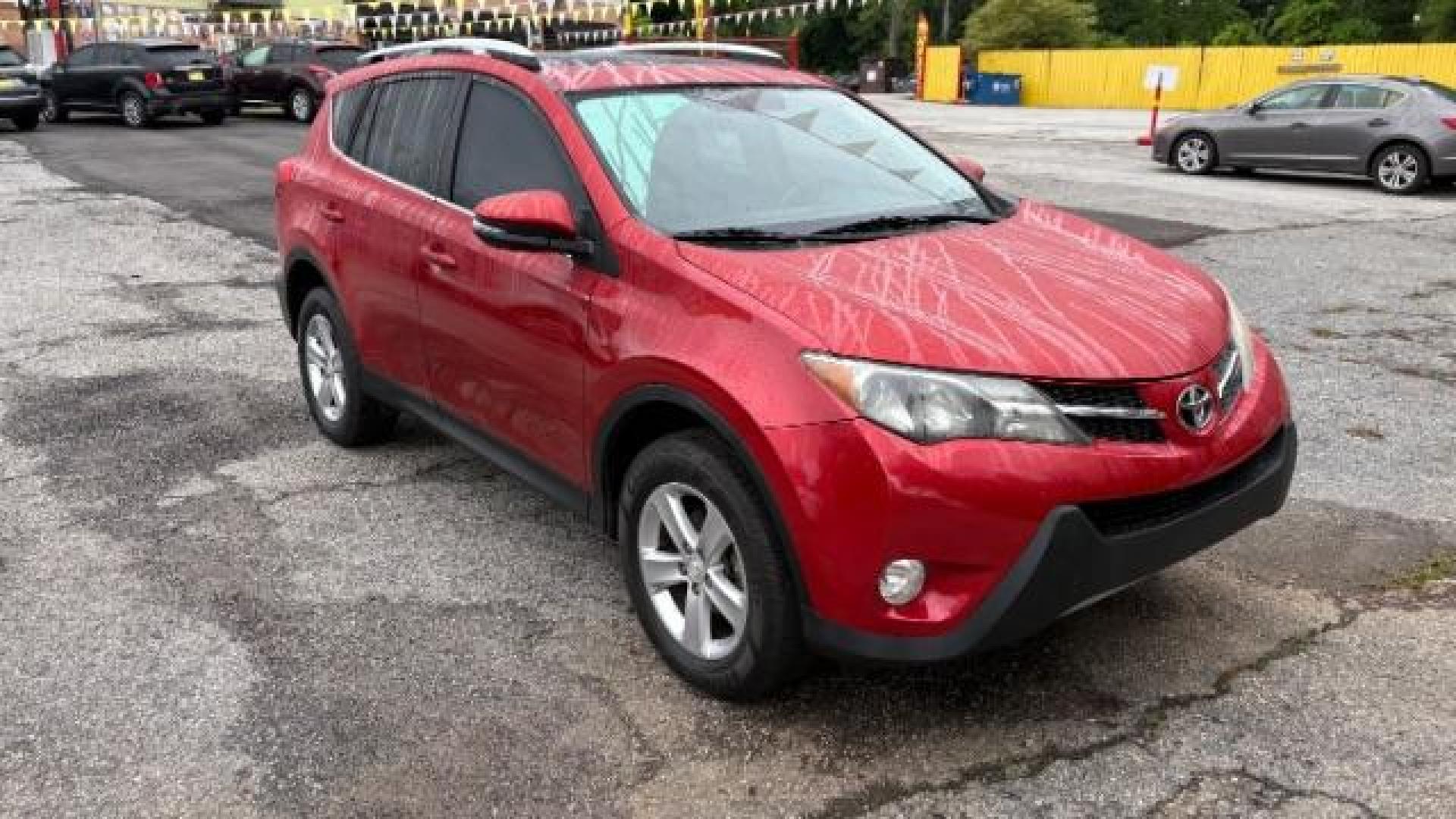 2013 Red Toyota RAV4 XLE FWD (2T3WFREV3DW) with an 2.5L L4 DOHC 16V engine, 6-Speed Automatic transmission, located at 1806 Veterans Memorial Hwy SW, Austell, GA, 30168, (770) 944-9558, 33.817959, -84.606987 - Photo#2
