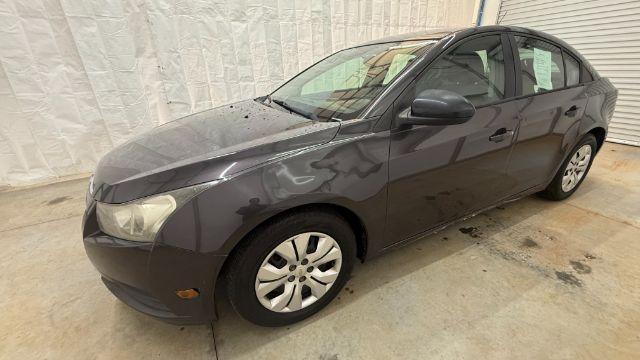 2014 GRAY Chevrolet Cruze LS Auto (1G1PA5SH5E7) with an 1.8L L4 DOHC 16V FFV engine, 6-Speed Automatic transmission, located at 1806 Veterans Memorial Hwy SW, Austell, GA, 30168, (770) 944-9558, 33.817959, -84.606987 - Photo#1