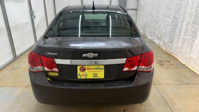 2014 GRAY Chevrolet Cruze LS Auto (1G1PA5SH5E7) with an 1.8L L4 DOHC 16V FFV engine, 6-Speed Automatic transmission, located at 1806 Veterans Memorial Hwy SW, Austell, GA, 30168, (770) 944-9558, 33.817959, -84.606987 - Photo#4