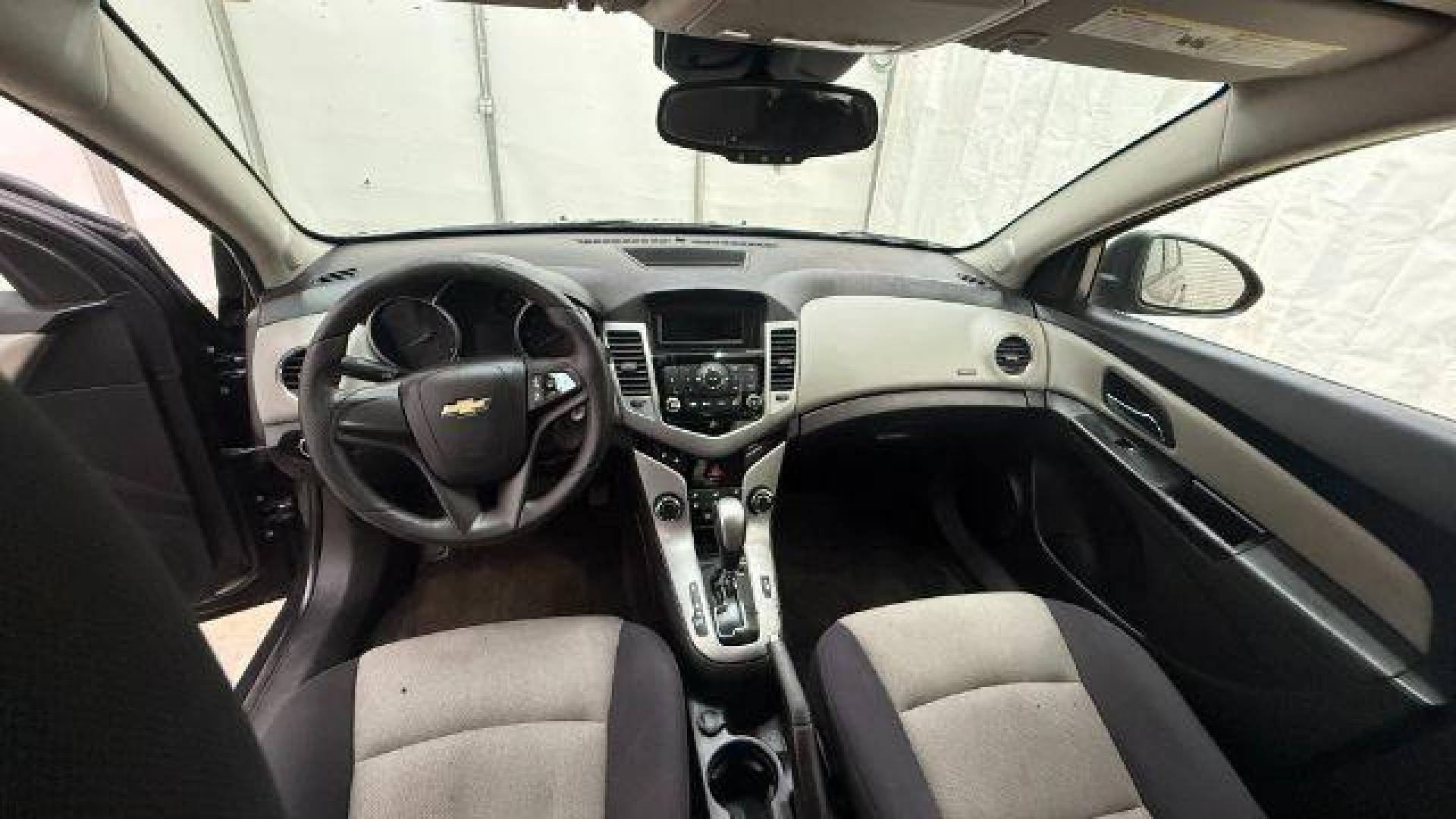 2014 GRAY Chevrolet Cruze LS Auto (1G1PA5SH5E7) with an 1.8L L4 DOHC 16V FFV engine, 6-Speed Automatic transmission, located at 1806 Veterans Memorial Hwy SW, Austell, GA, 30168, (770) 944-9558, 33.817959, -84.606987 - Photo#13