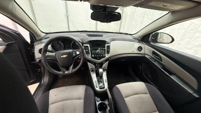 2014 GRAY Chevrolet Cruze LS Auto (1G1PA5SH5E7) with an 1.8L L4 DOHC 16V FFV engine, 6-Speed Automatic transmission, located at 1806 Veterans Memorial Hwy SW, Austell, GA, 30168, (770) 944-9558, 33.817959, -84.606987 - Photo#13