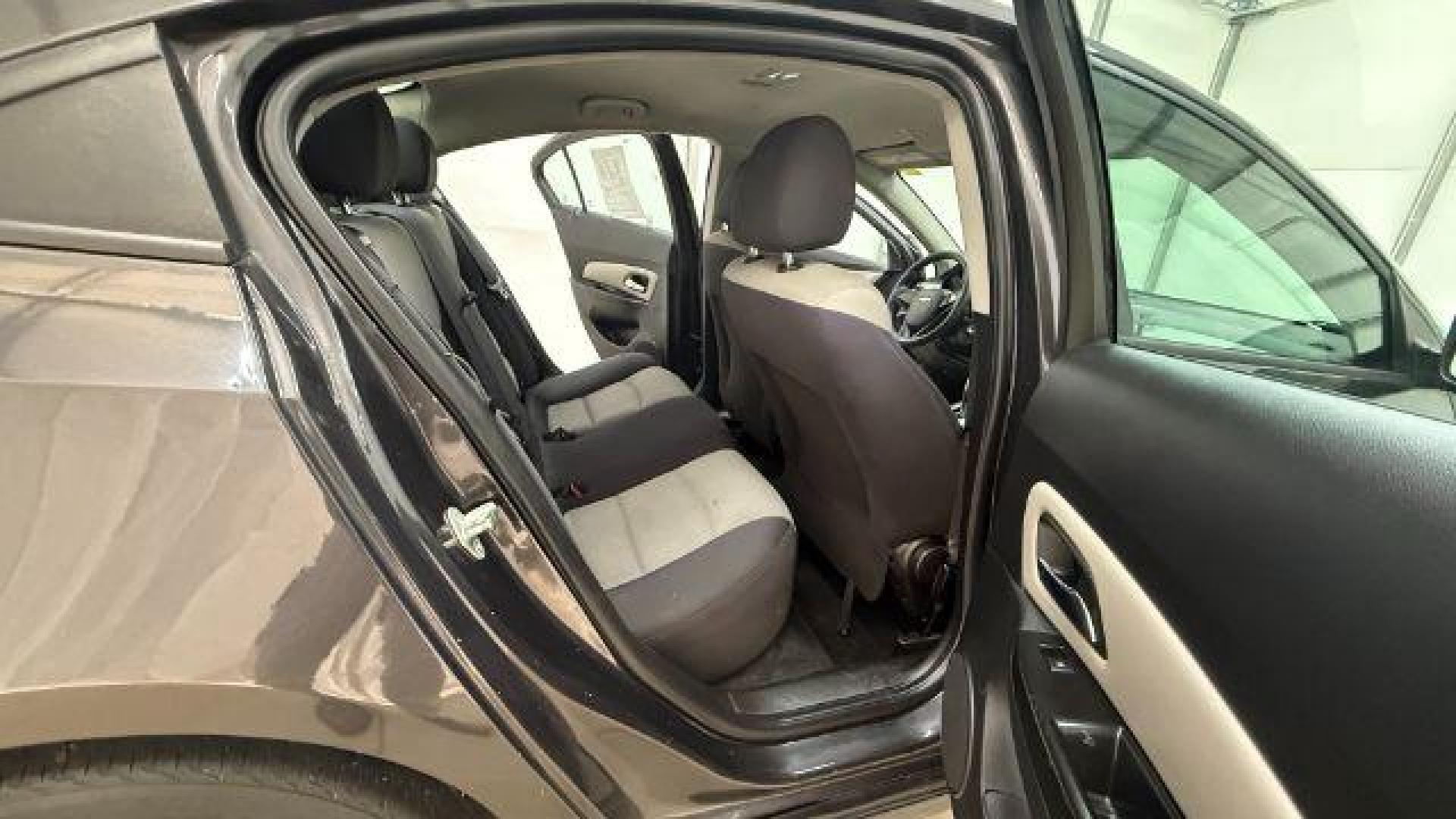 2014 GRAY Chevrolet Cruze LS Auto (1G1PA5SH5E7) with an 1.8L L4 DOHC 16V FFV engine, 6-Speed Automatic transmission, located at 1806 Veterans Memorial Hwy SW, Austell, GA, 30168, (770) 944-9558, 33.817959, -84.606987 - Photo#15