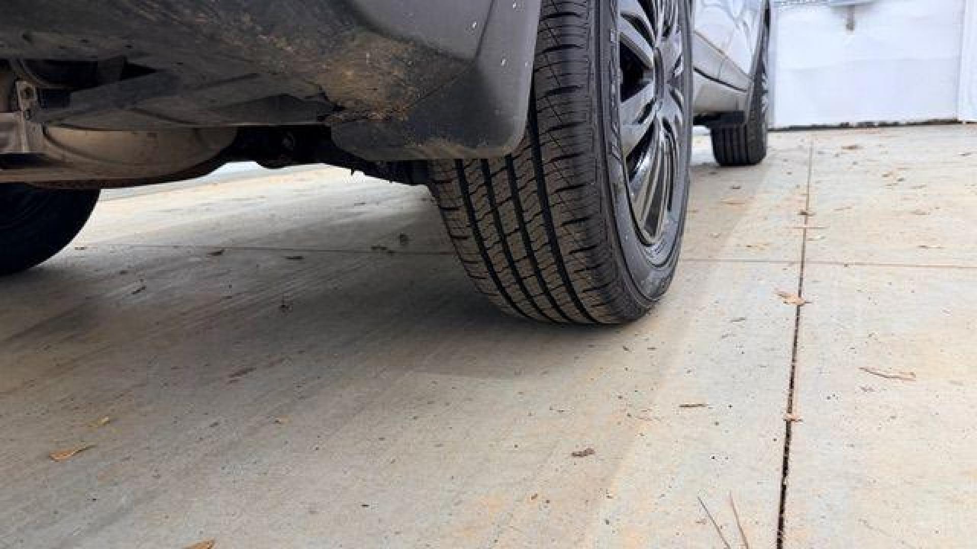 2016 Silver Nissan Rogue S AWD (KNMAT2MV6GP) with an 2.5L L4 DOHC 16V engine, Continuously Variable Transmission transmission, located at 1806 Veterans Memorial Hwy SW, Austell, GA, 30168, (770) 944-9558, 33.817959, -84.606987 - Photo#26