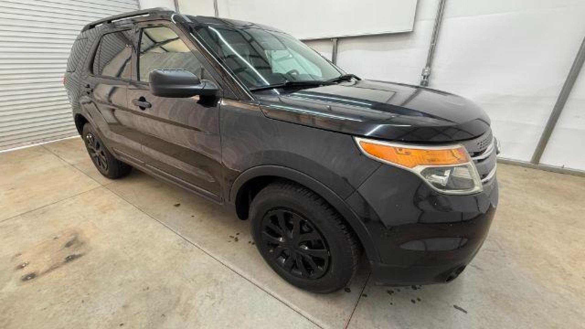 2014 Black Ford Explorer Base FWD (1FM5K7B87EG) with an 3.5L V6 DOHC 24V engine, 6-Speed Automatic transmission, located at 1806 Veterans Memorial Hwy SW, Austell, GA, 30168, (770) 944-9558, 33.817959, -84.606987 - Photo#7
