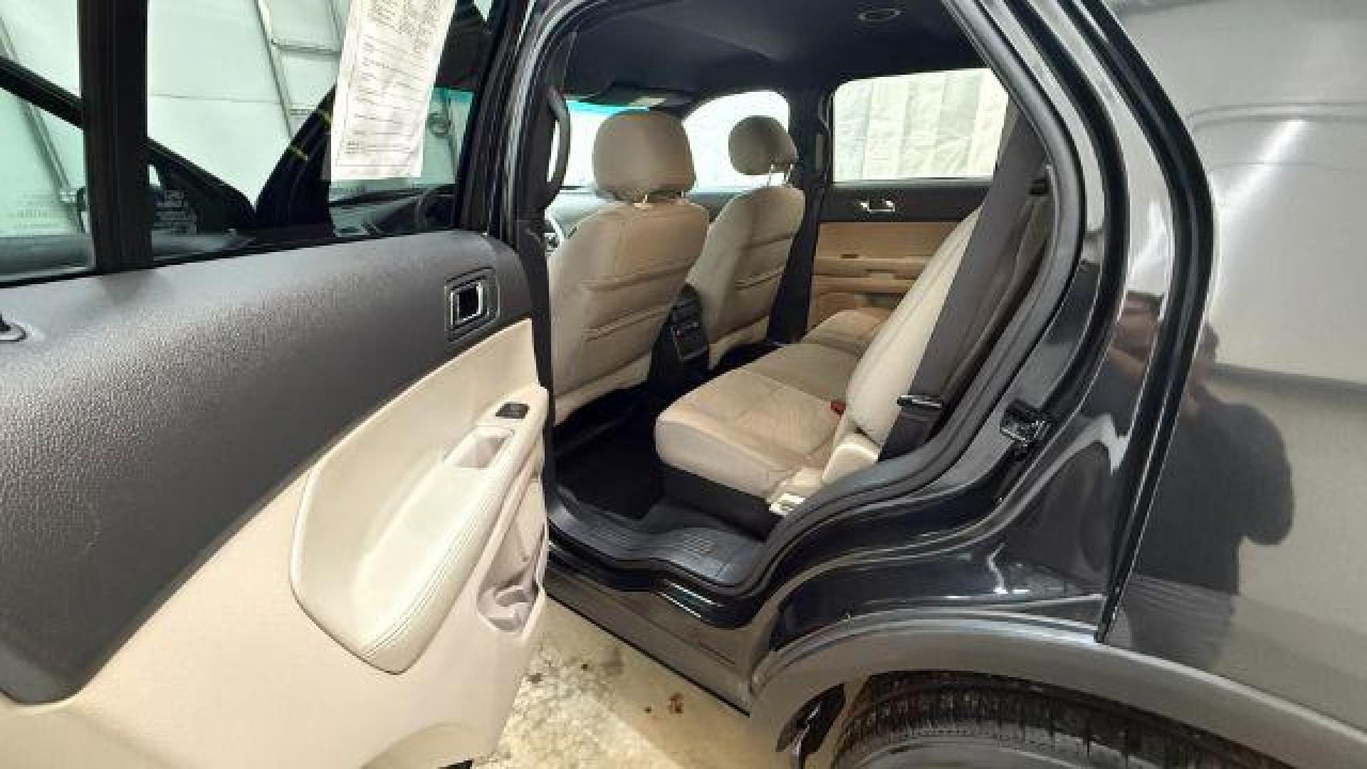 2014 Black Ford Explorer Base FWD (1FM5K7B87EG) with an 3.5L V6 DOHC 24V engine, 6-Speed Automatic transmission, located at 1806 Veterans Memorial Hwy SW, Austell, GA, 30168, (770) 944-9558, 33.817959, -84.606987 - Photo#14