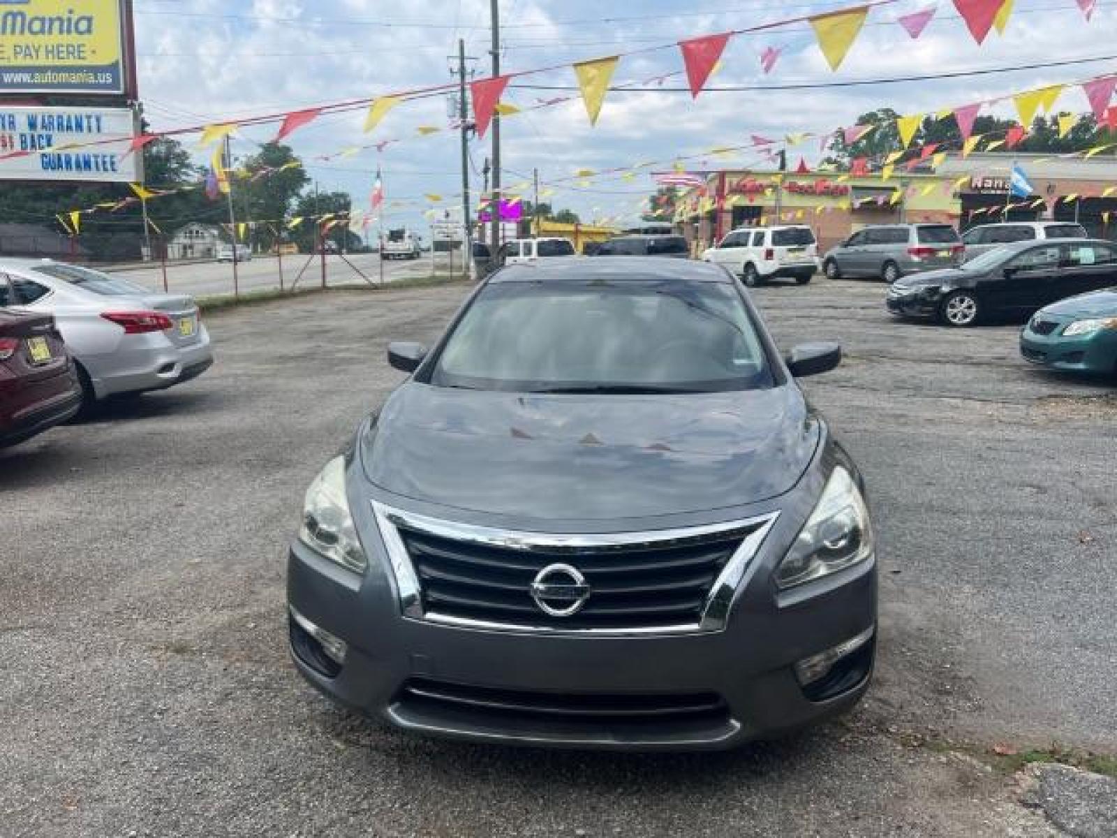 2014 Gray Nissan Altima 2.5 S (1N4AL3AP4EC) with an 2.5L L4 DOHC 16V engine, Continuously Variable Transmission transmission, located at 1806 Veterans Memorial Hwy SW, Austell, GA, 30168, (770) 944-9558, 33.817959, -84.606987 - Photo #1