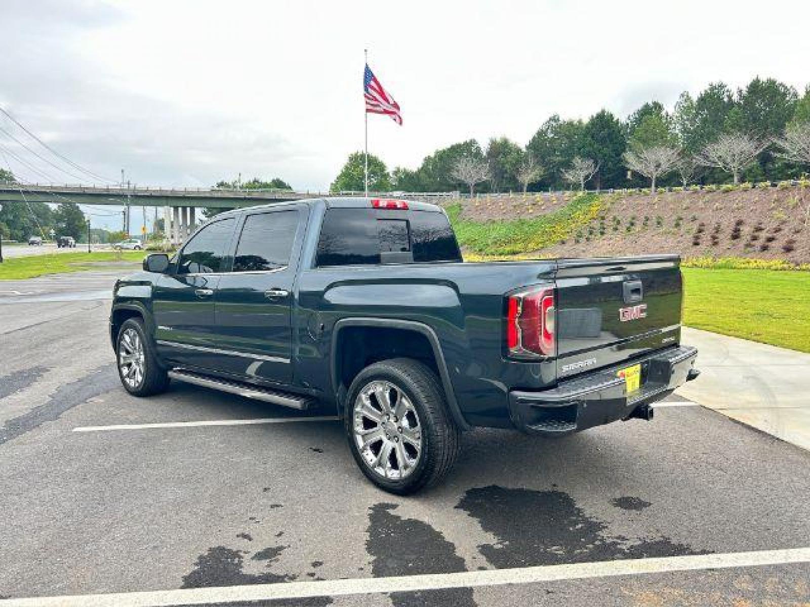 2017 Gray GMC Sierra 1500 Denali Crew Cab Long Box 4WD (3GTU2PEJ4HG) with an 6.2L V8 OHV 16V engine, 6-Speed Automatic transmission, located at 1806 Veterans Memorial Hwy SW, Austell, GA, 30168, (770) 944-9558, 33.817959, -84.606987 - Photo #10