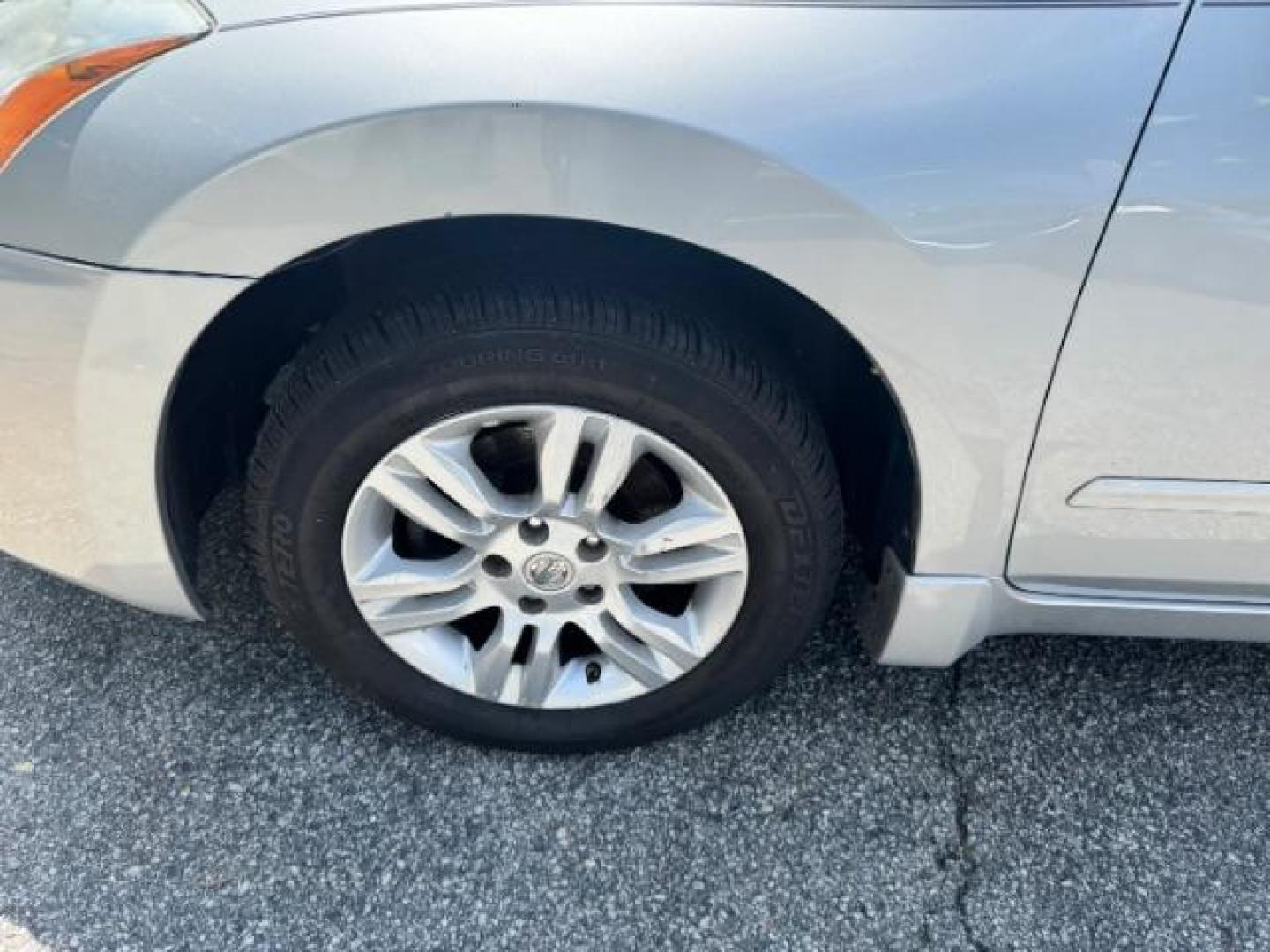 2012 Silver Nissan Altima 2.5 S (1N4AL2AP7CN) with an 2.5L L4 DOHC 16V engine, Continuously Variabl transmission, located at 1806 Veterans Memorial Hwy SW, Austell, GA, 30168, (770) 944-9558, 33.817959, -84.606987 - Photo#15