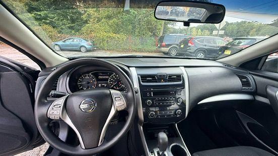 2014 Black Nissan Altima 2.5 (1N4AL3AP2EC) with an 2.5L L4 DOHC 16V engine, Continuously Variabl transmission, located at 1806 Veterans Memorial Hwy SW, Austell, GA, 30168, (770) 944-9558, 33.817959, -84.606987 - Photo#10