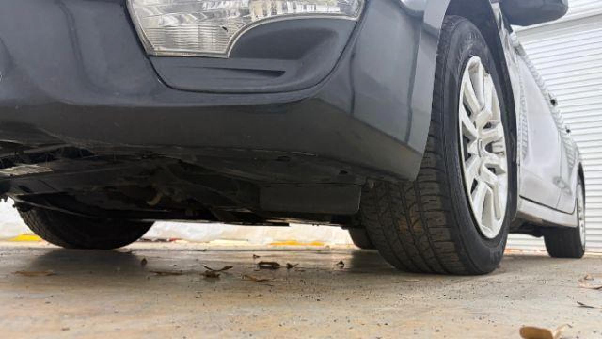 2014 Black Nissan Altima 2.5 (1N4AL3AP2EC) with an 2.5L L4 DOHC 16V engine, Continuously Variabl transmission, located at 1806 Veterans Memorial Hwy SW, Austell, GA, 30168, (770) 944-9558, 33.817959, -84.606987 - Photo#19