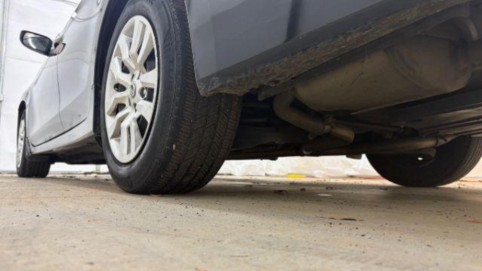 2014 Black Nissan Altima 2.5 (1N4AL3AP2EC) with an 2.5L L4 DOHC 16V engine, Continuously Variabl transmission, located at 1806 Veterans Memorial Hwy SW, Austell, GA, 30168, (770) 944-9558, 33.817959, -84.606987 - Photo#20