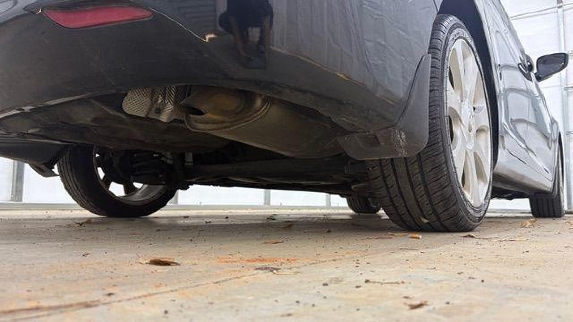 2013 Black Hyundai Elantra GLS A/T (KMHDH4AE3DU) with an 1.8L L4 DOHC 16V engine, 6-Speed Automatic transmission, located at 1806 Veterans Memorial Hwy SW, Austell, GA, 30168, (770) 944-9558, 33.817959, -84.606987 - Photo#21