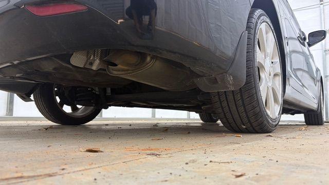 2013 Black Hyundai Elantra GLS A/T (KMHDH4AE3DU) with an 1.8L L4 DOHC 16V engine, 6-Speed Automatic transmission, located at 1806 Veterans Memorial Hwy SW, Austell, GA, 30168, (770) 944-9558, 33.817959, -84.606987 - Photo#21