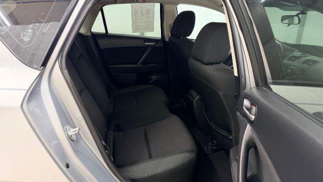 2013 Silver Mazda MAZDA3 i Touring AT 5-Door (JM1BL1L74D1) with an 2.0L L4 DOHC 16V engine, 5-Speed Automatic transmission, located at 1806 Veterans Memorial Hwy SW, Austell, GA, 30168, (770) 944-9558, 33.817959, -84.606987 - Photo#16