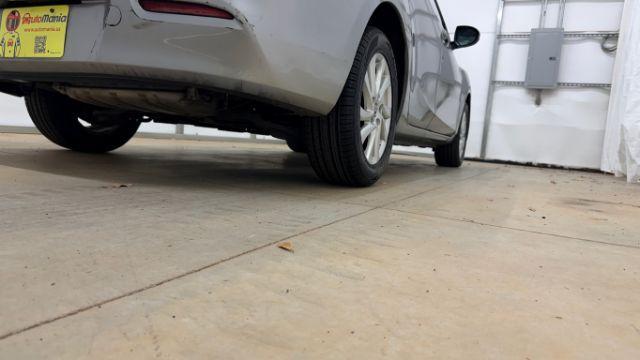 2013 Silver Mazda MAZDA3 i Touring AT 5-Door (JM1BL1L74D1) with an 2.0L L4 DOHC 16V engine, 5-Speed Automatic transmission, located at 1806 Veterans Memorial Hwy SW, Austell, GA, 30168, (770) 944-9558, 33.817959, -84.606987 - Photo#21