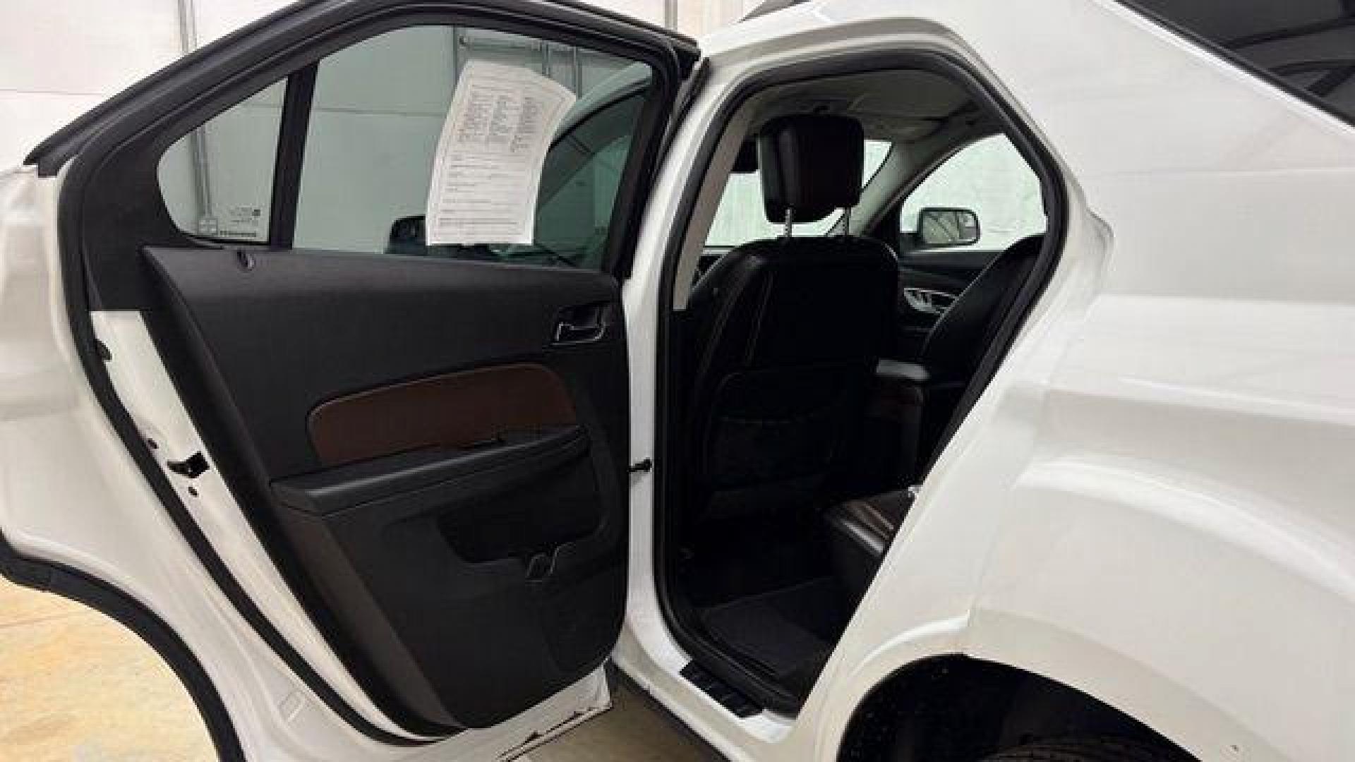 2014 White Chevrolet Equinox 2LT 2WD (2GNALCEKXE6) with an 2.4L L4 DOHC 16V FFV engine, 6-Speed Automatic transmission, located at 1806 Veterans Memorial Hwy SW, Austell, GA, 30168, (770) 944-9558, 33.817959, -84.606987 - Photo#13