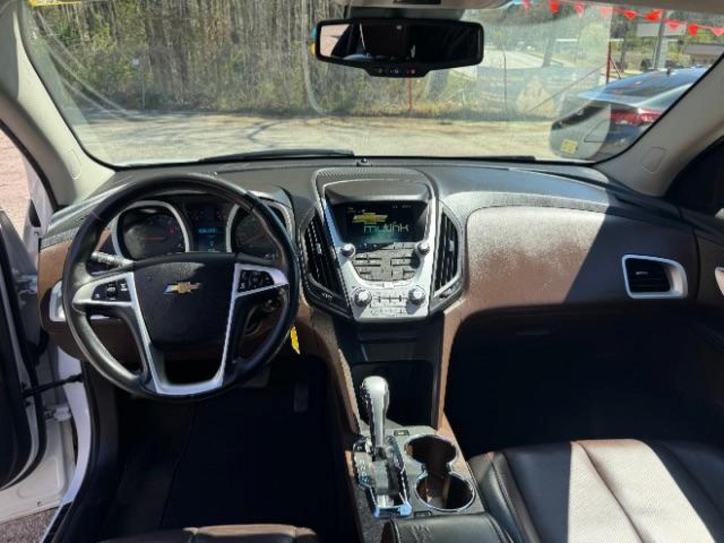 2014 White Chevrolet Equinox 2LT 2WD (2GNALCEKXE6) with an 2.4L L4 DOHC 16V FFV engine, 6-Speed Automatic transmission, located at 1806 Veterans Memorial Hwy SW, Austell, GA, 30168, (770) 944-9558, 33.817959, -84.606987 - Photo#7